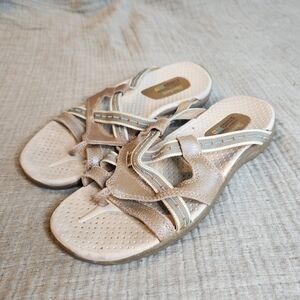 Skechers Women’s Reggae Soundstage SZ 9 Tan Leather Slides Thong Sandals